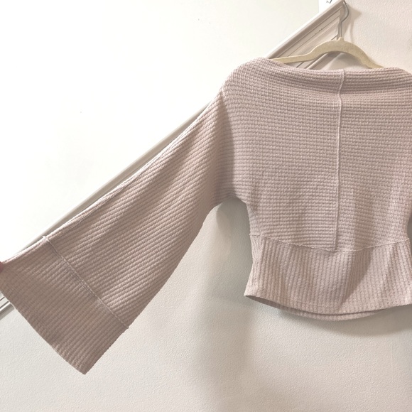 We the Free Wide Sleeve Cropped Top XS - Picture 5 of 7